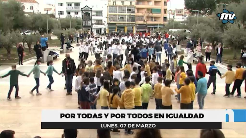 Lee más sobre el artículo 700 escolares participan en ‘Fuengirola Danza por la Igualdad’