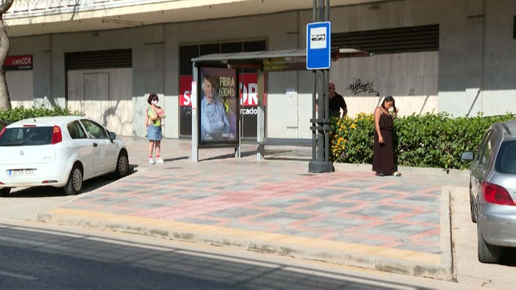 Lee más sobre el artículo Fuengirola adapta sus aparcamiento de movilidad reducida a la normativa