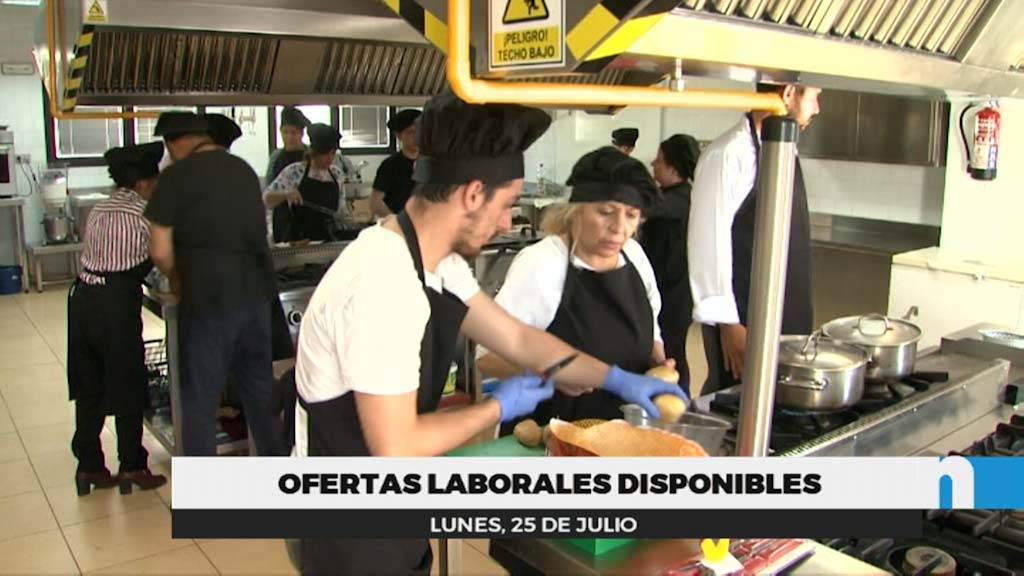 Lee más sobre el artículo Escasean cocineros y camareros, los más demandados en la Bolsa de Empleo