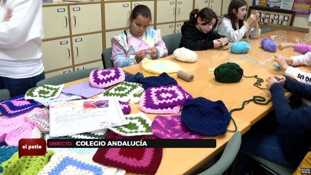 Lee más sobre el artículo Techo de croché solidario para el patio del Colegio Andalucía