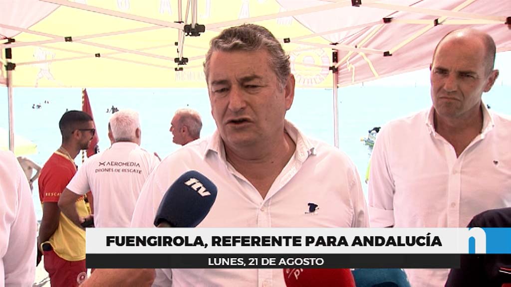 Lee más sobre el artículo El consejero de Presidencia de la Junta, Antonio Sanz, alaba el servicio de aerovigilancia de playas