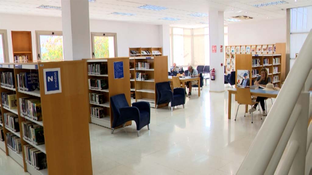 Lee más sobre el artículo La bibliotecas abandorán el horario de verano a partir del lunes