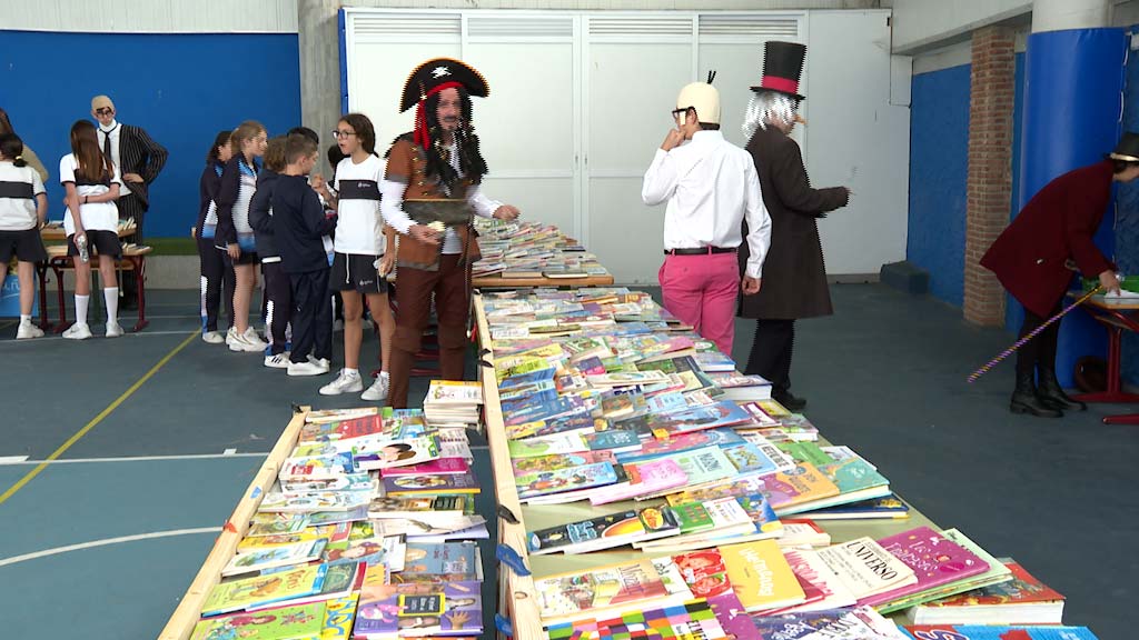 Lee más sobre el artículo El Colegio Salliver organiza el BiblioPatio con motivo del Día del Libro