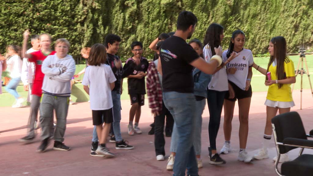 Lee más sobre el artículo Silencio, se rueda en el Colegio Azahar