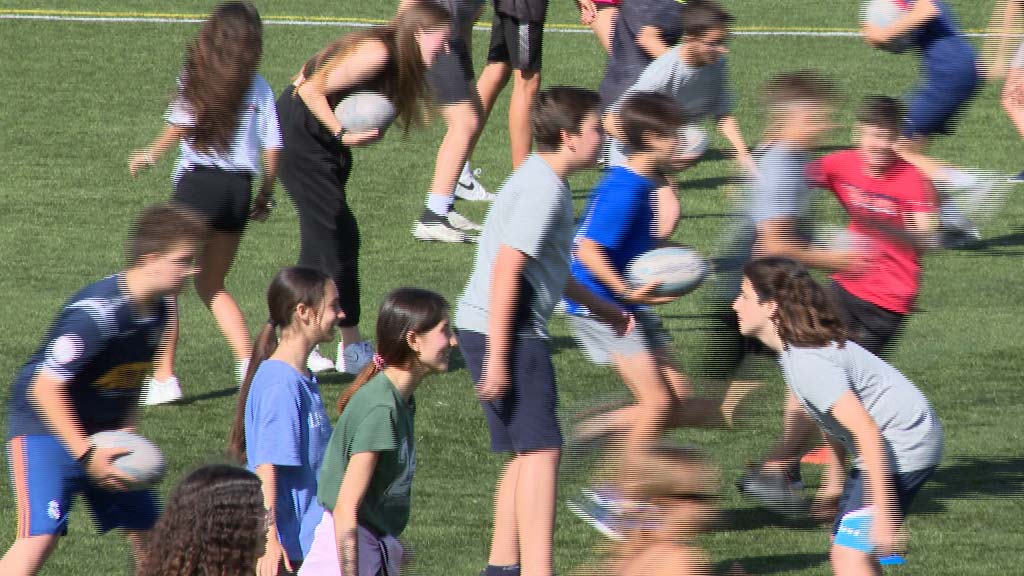 Lee más sobre el artículo El Instituto Las Salinas participa en las jornadas deportivas del Complejo Elola