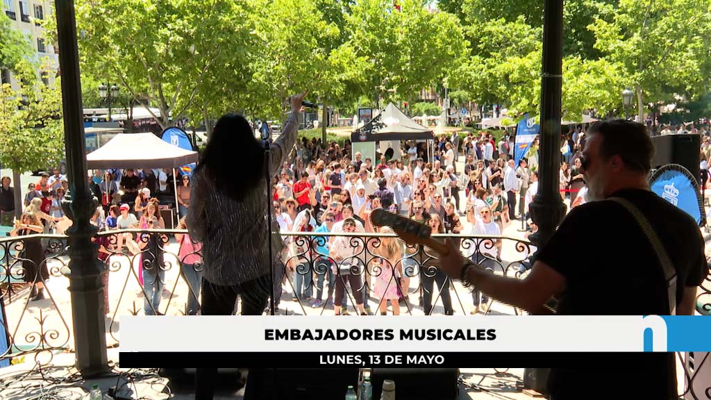 Lee más sobre el artículo Efecto Mariposa y Salvajes del Rebalaje ponen a bailar la Plaza de Chamberí de Madrid