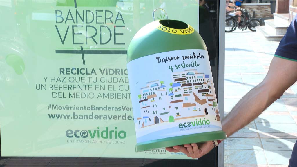 Lee más sobre el artículo Fuengirola aspira a revalidar la ‘Bandera Verde’ de Ecovidrio por la sostenibilidad