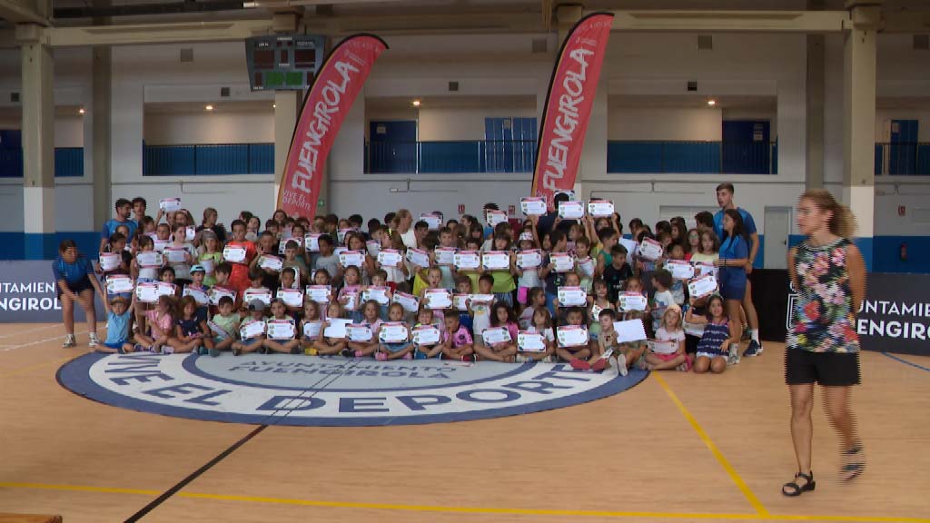 Lee más sobre el artículo 150 niños y niñas reciben sus diplomas tras participar en la Escuela Deportiva de julio