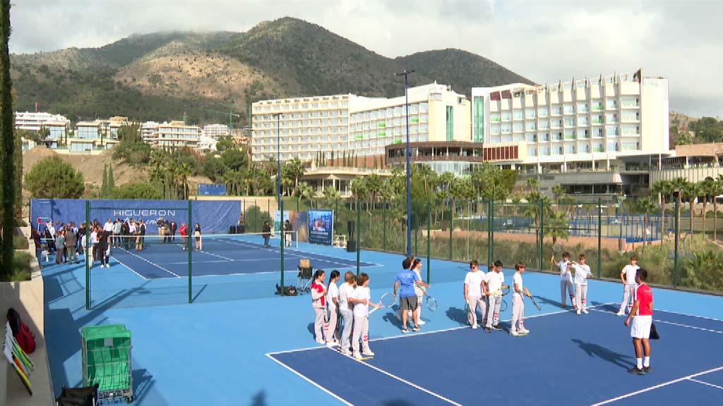 Lee más sobre el artículo Inaugurado el ‘Higuerón Tennis Center Jorge Aguirre’