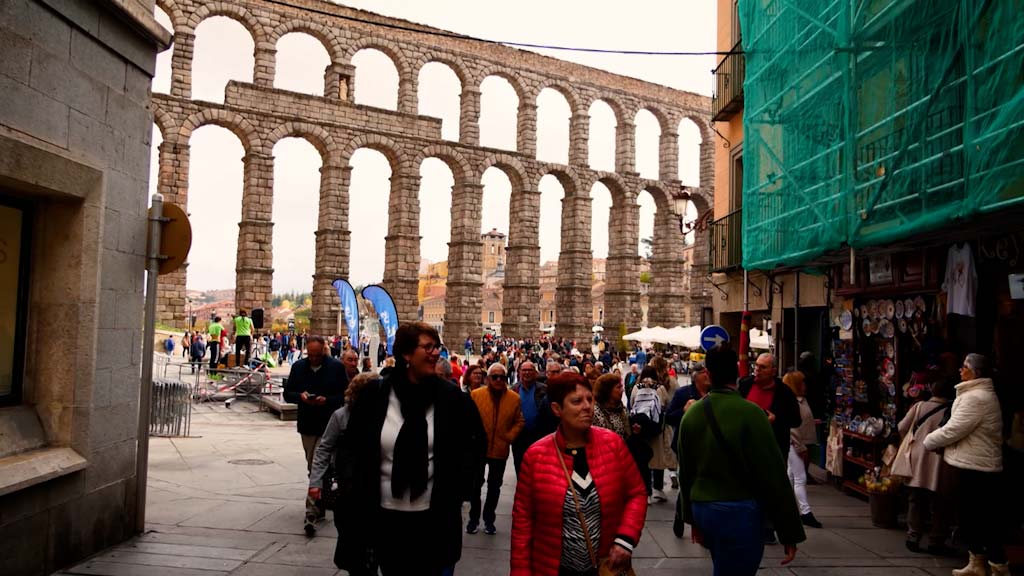 Lee más sobre el artículo Últimas plazas para participar en el viaje a Madrid, Segovia y Toledo
