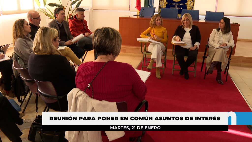 Lee más sobre el artículo Reunión de la alcaldesa con directores de colegios e institutos