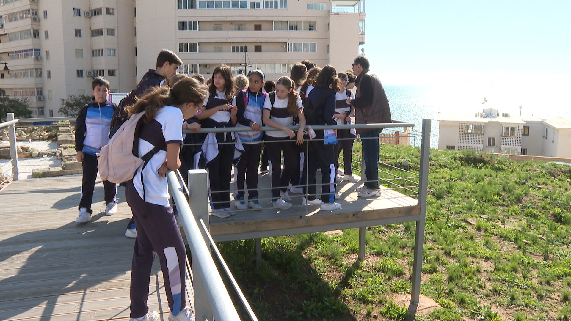 Lee más sobre el artículo Los escolares del municipio se acercan al patrimonio de la ciudad