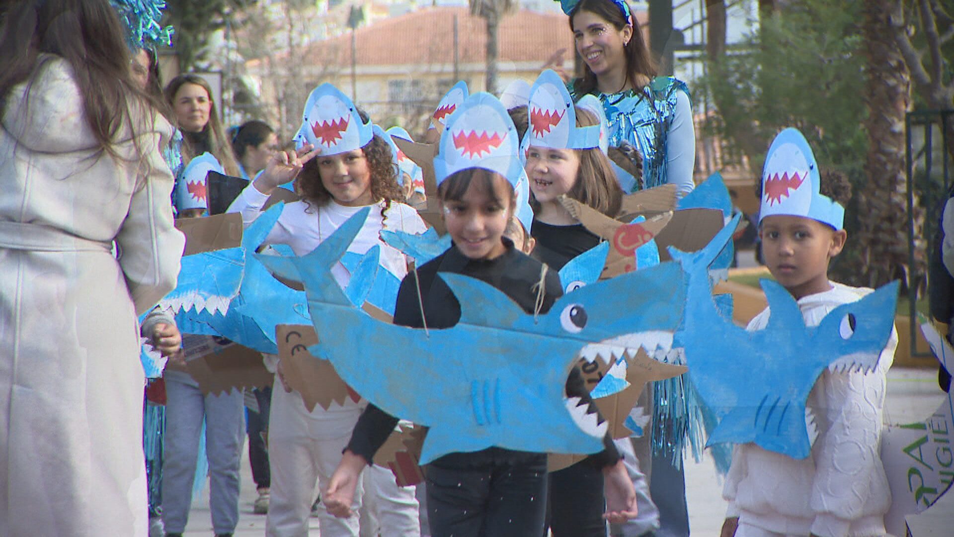 Lee más sobre el artículo El CEIP El Tejar sale a la calle para festejar el Carnaval
