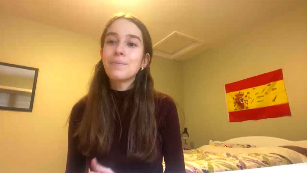 Lee más sobre el artículo Elena Menacho estudia en Canadá con una beca de la Fundación Amancio Ortega