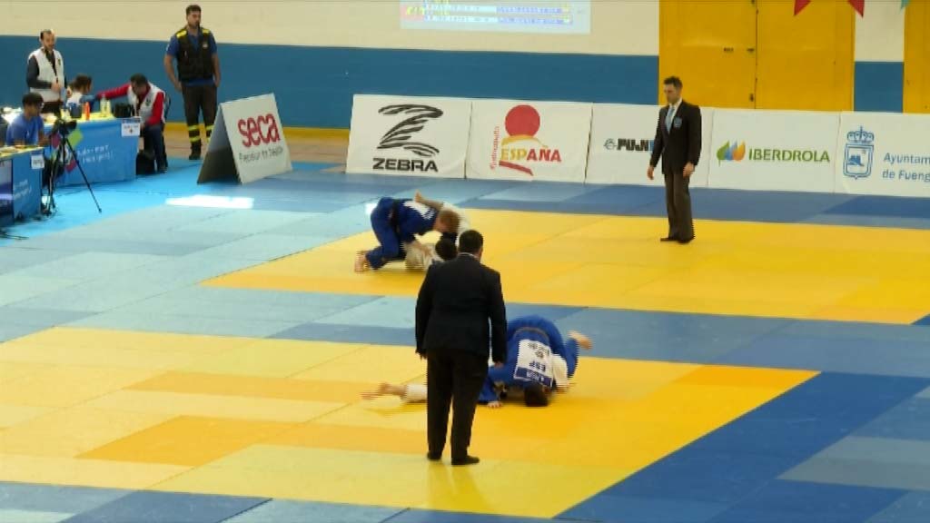 Lee más sobre el artículo Más de 10.500 fuengiroleños han utilizado las instalaciones deportivas desde enero