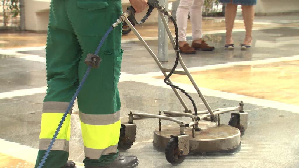 Lee más sobre el artículo Amplio dispositivo de limpieza en Semana Santa