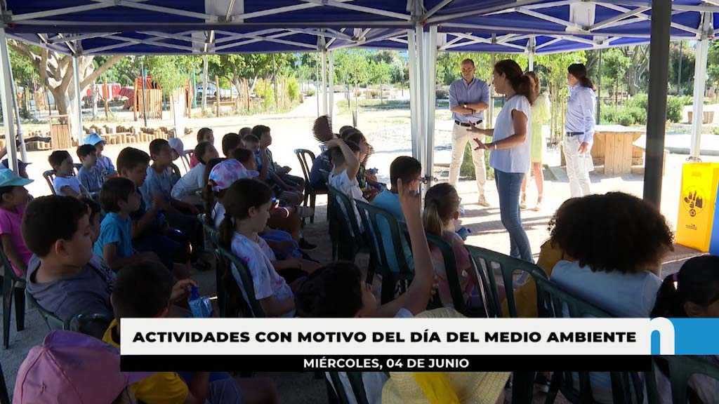 Lee más sobre el artículo Limpieza de la playa de la ‘T’ y una charla de concienciación para conmemorar el Día Mundial del Medioambiente