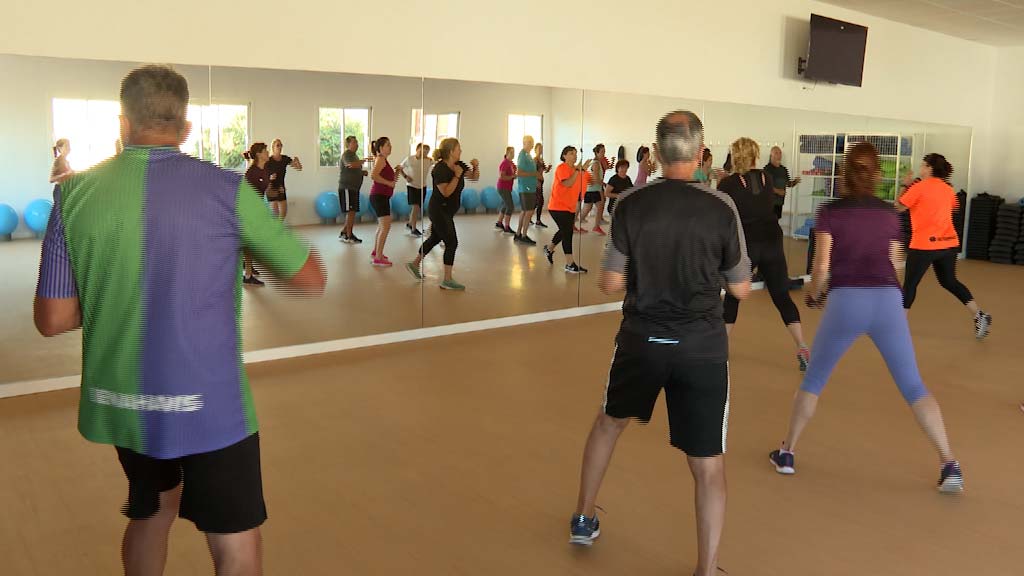 Lee más sobre el artículo Comienzan las clases deportivas en la nuevas salas del Elola