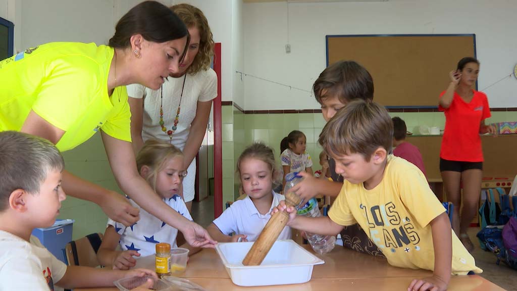 Lee más sobre el artículo Más de 400 niños asisten a la Escuela Municipal de Verano