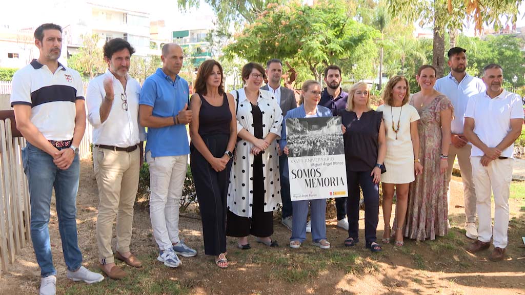 Lee más sobre el artículo La alcaldesa da lectura al manifiesto de la Fundación de Miguel Ángel Blanco con motivo del 28º aniversario de su asesinato