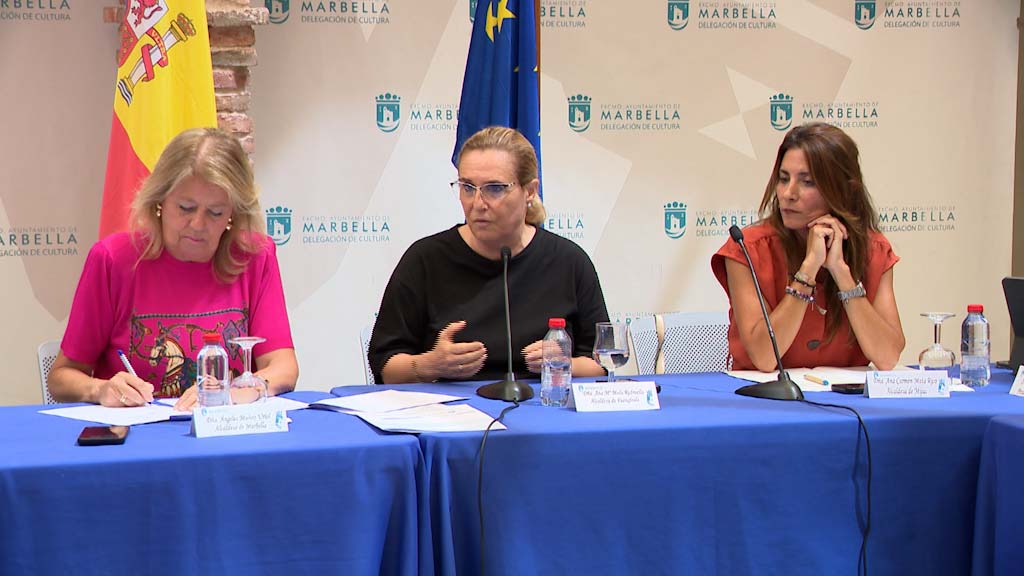 Lee más sobre el artículo Ana Mula participa en una reunión de alcaldes para abordar el problema de las algas asiáticas