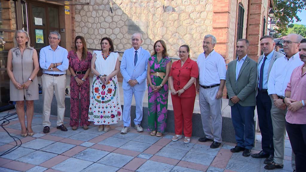 Lee más sobre el artículo Los alcaldes de la Costa exigen mejoras en el tren de cercanías