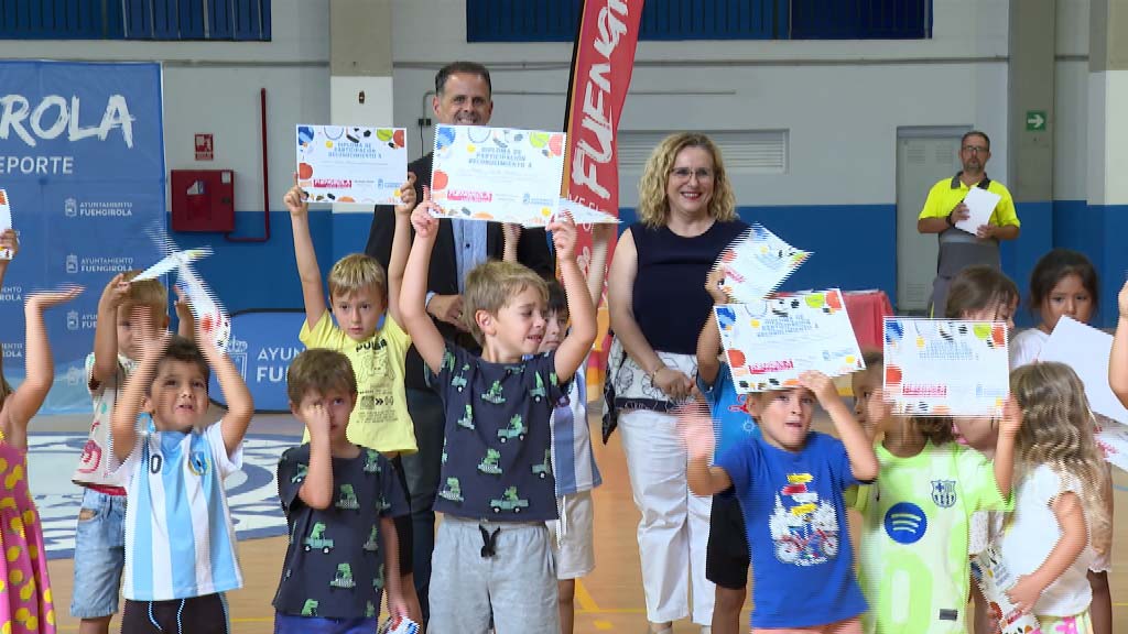 Lee más sobre el artículo Concluye con la entrega de diplomas el Campus Municipal de Verano