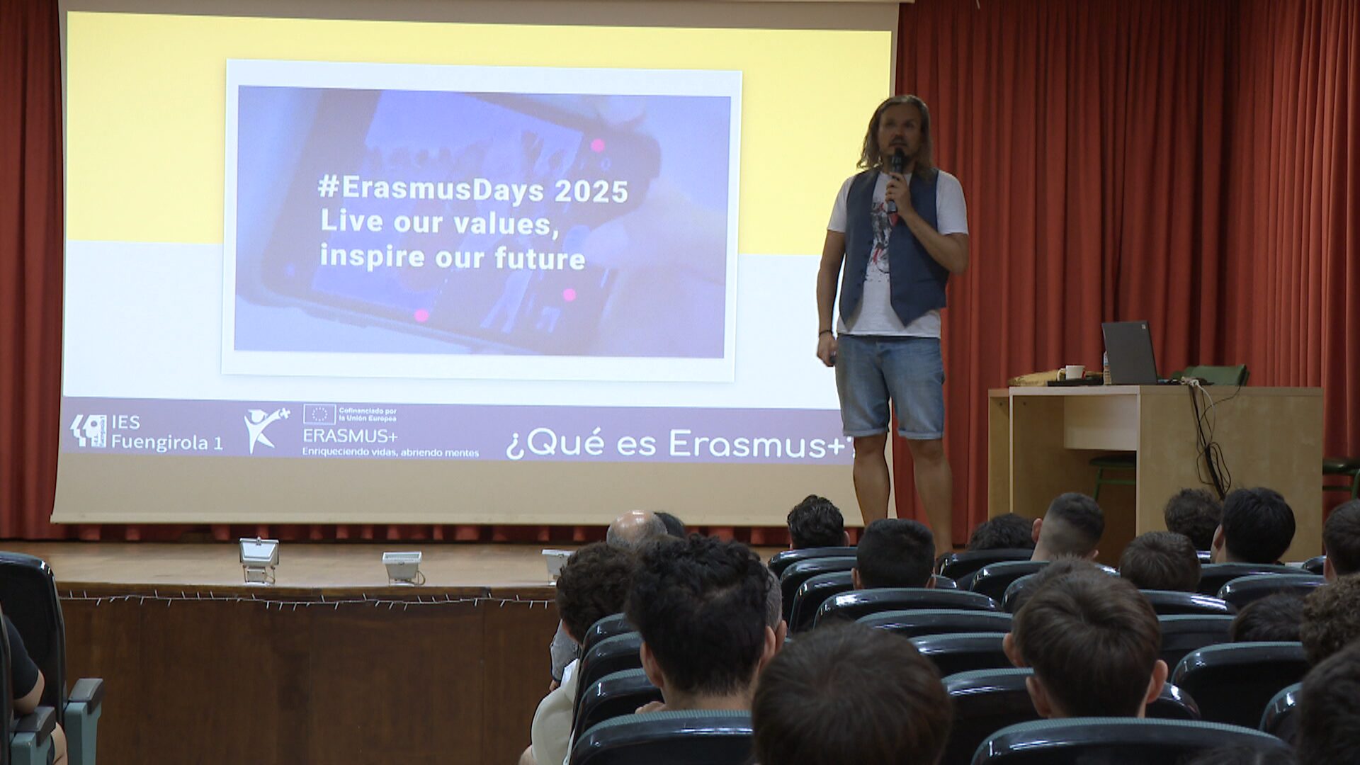 Lee más sobre el artículo Los “Erasmus Days” llegan a los centros educativos de Fuengirola