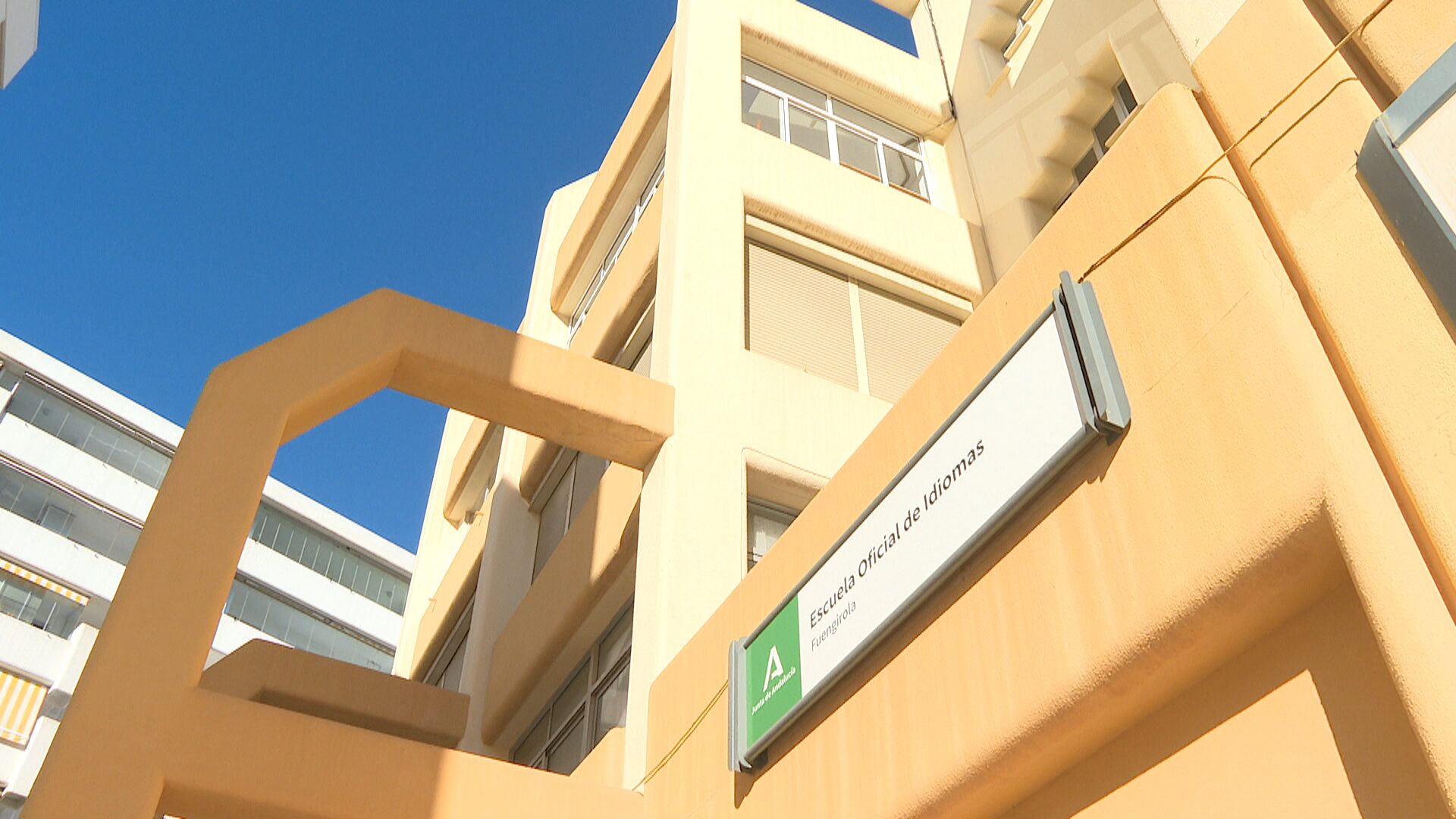 Lee más sobre el artículo Últimas plazas del curso 2025-2026 en la Escuela Oficial de Idiomas de Fuengirola