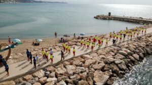 Un equipo de 43 profesionales vigilará las playas esta Semana Santa