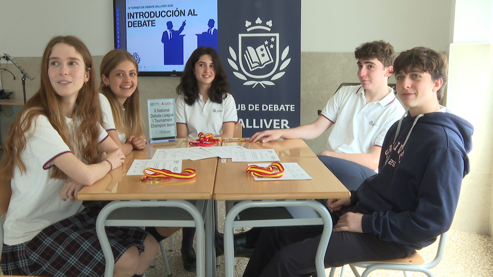 Lee más sobre el artículo El colegio Salliver se proclama campeón del primer torneo de la Liga de Debate Preuniversitario CICAE-Universidad Camilo José Cela