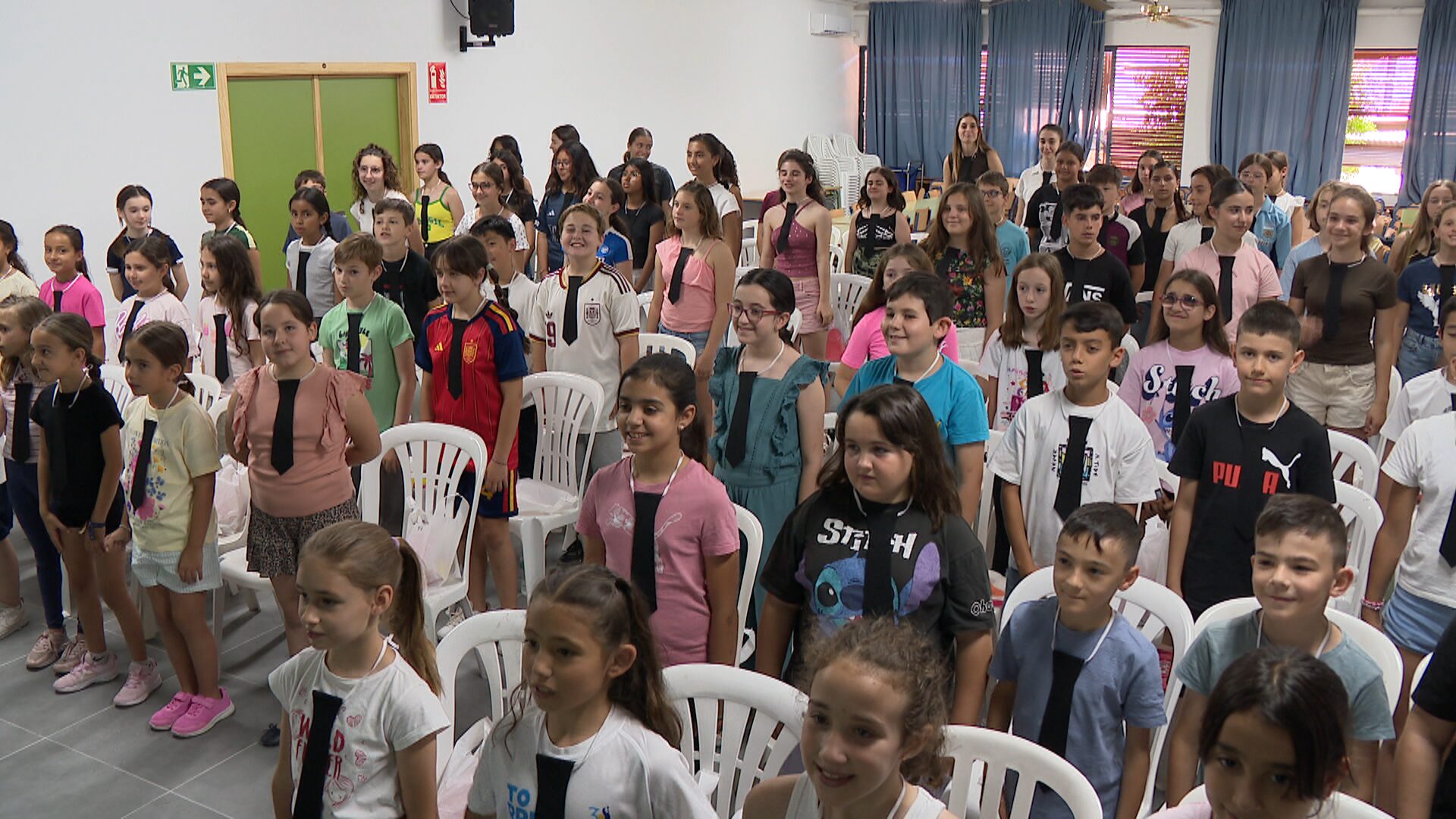 Lee más sobre el artículo El coro del colegio Andalucía participa en la obra de teatro musical “Ubuntu Circus” de la Orquesta Carlos III