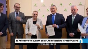La alcaldesa y el consejero de Salud firman el protocolo de construcción del Centro de Urgencias 24 horas