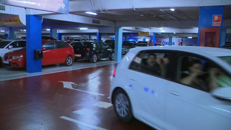Parking al 50% y autobuses gratuitos en Noche Viva Fuengirola